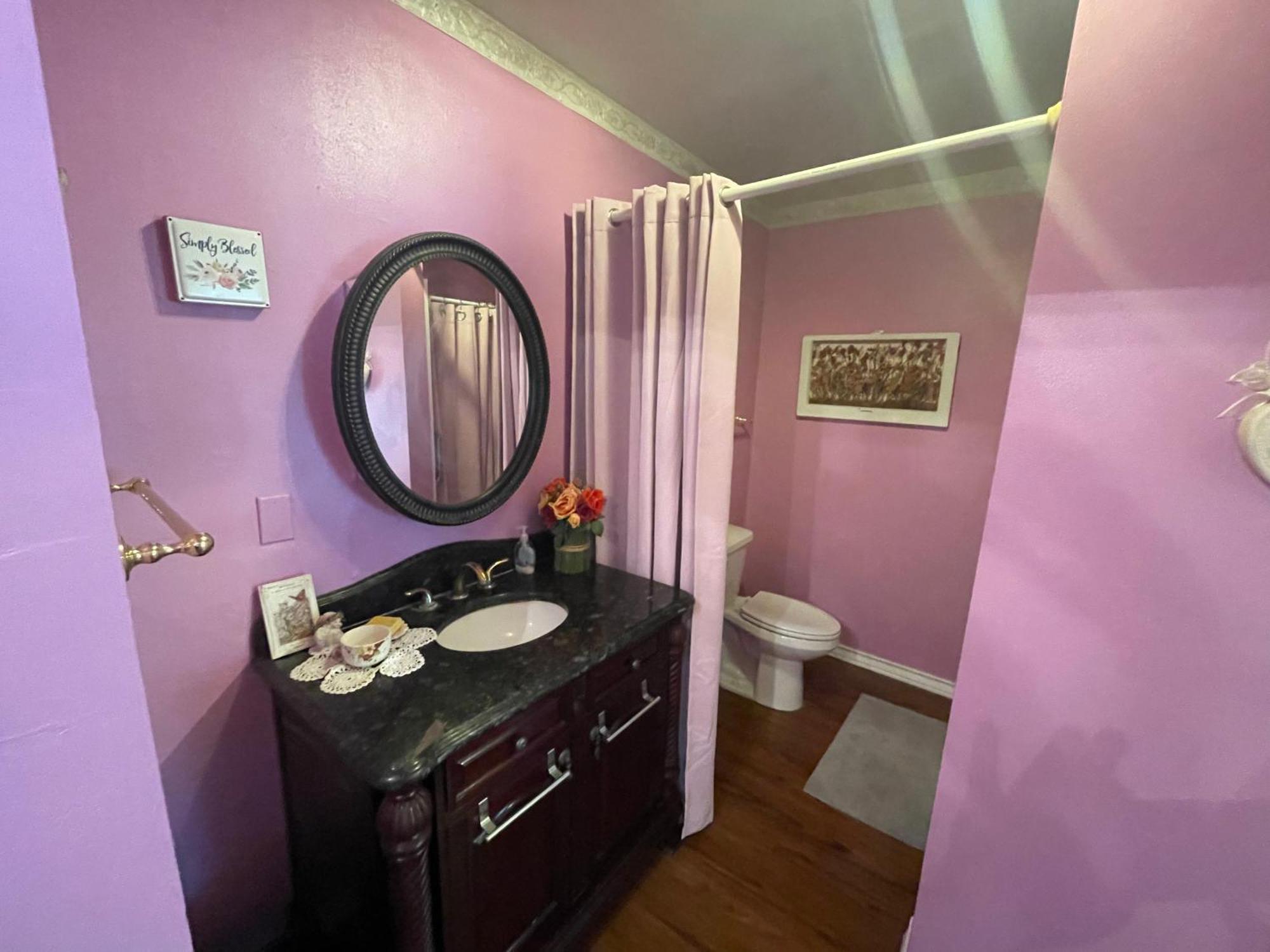 Irishette - Charming In 1893 Victorian Homestay